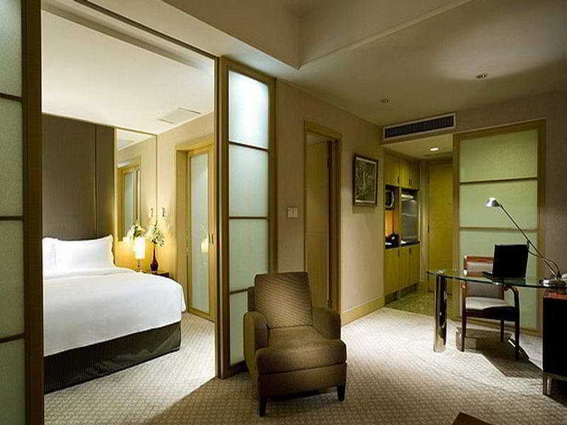 Caption By Hyatt Zhongshan Park Hotel 4*