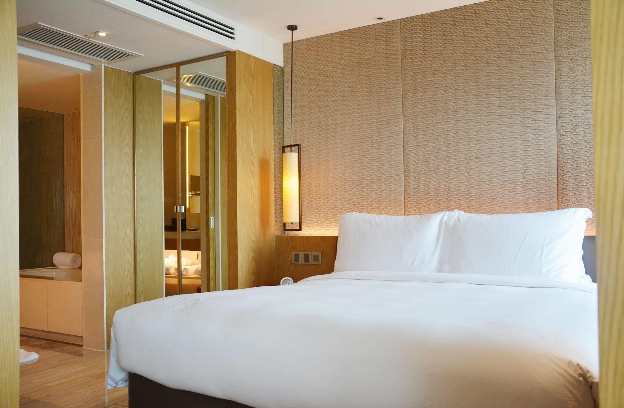 Caption By Hyatt Zhongshan Park Hotel