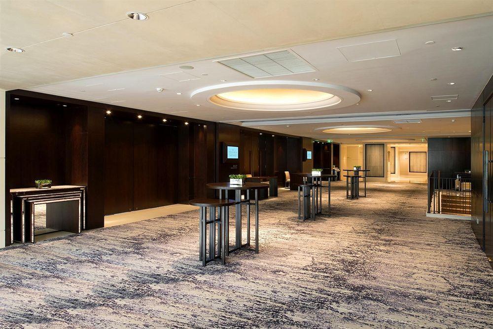 Caption By Hyatt Zhongshan Park Hotel